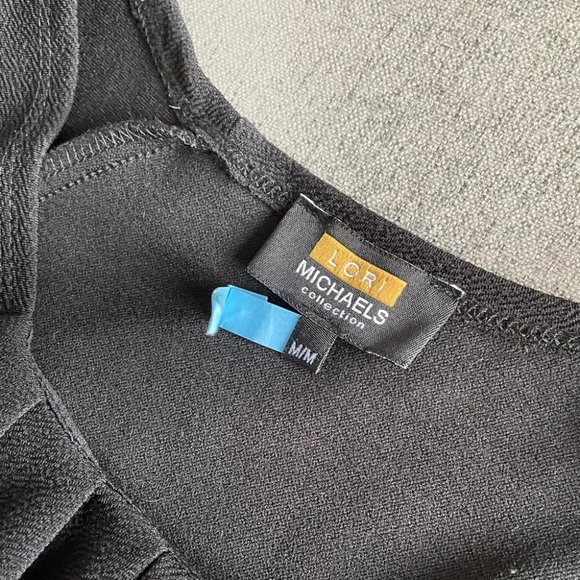 Lori Michaels Collection Classic LBD Size Medium - Picture 2 of 3